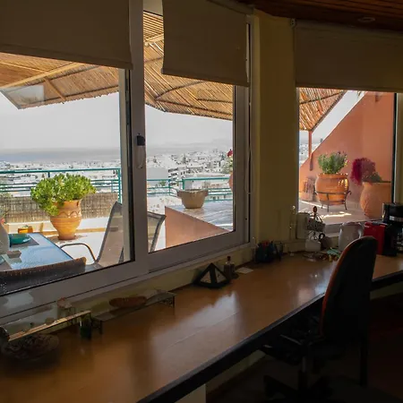 Rooftop With Sea View In Apartman *