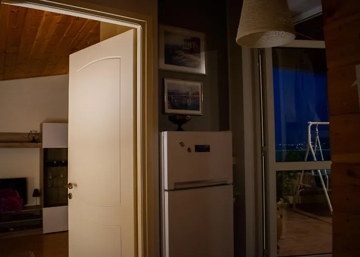 Διαμέρισμα Rooftop With Sea View In *