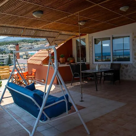 公寓 Rooftop With Sea View In *